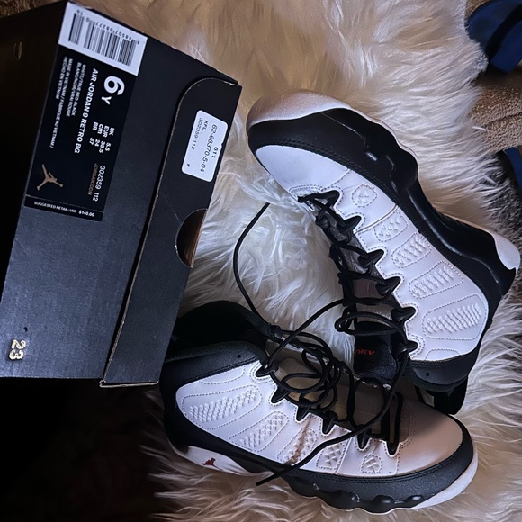 Jordan - Picture 3 of 5